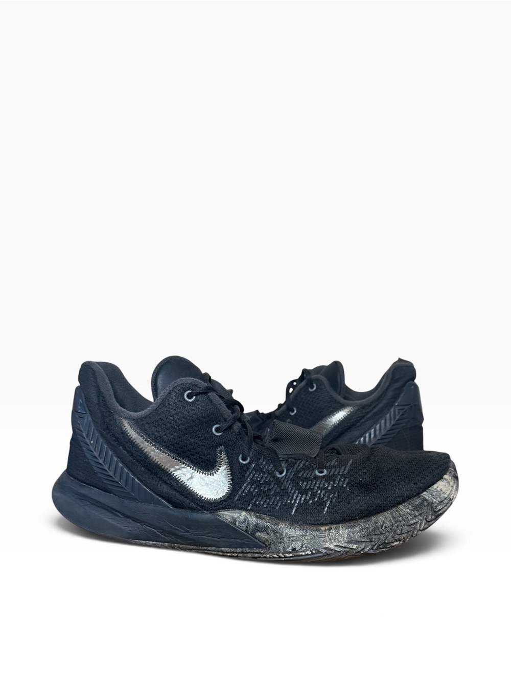 Nike Kyrie Flytrap II Mens 13 Black Basketball Shoes Sneakers AO4436-009